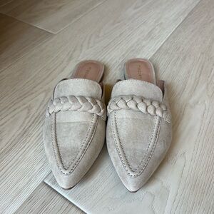 Never worn, brand new Madden Girl sandals size 6.5